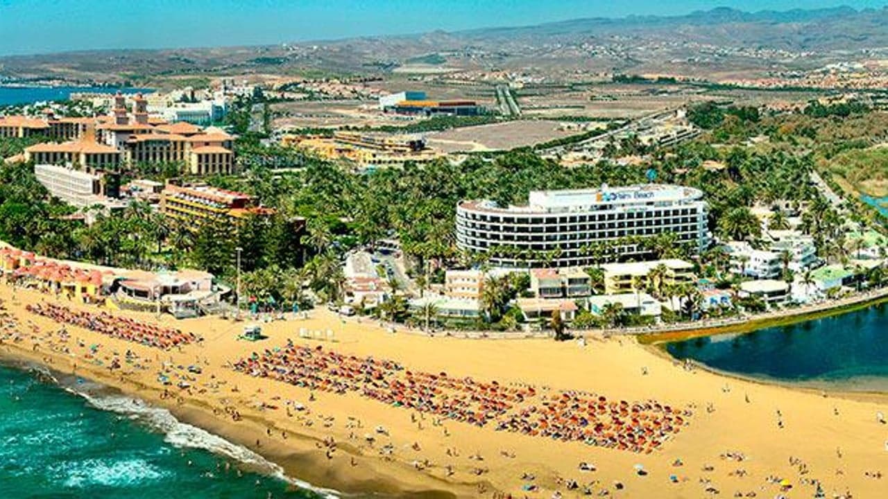 Maspalomas sand dunes, Gran Canaria — private transfer from Las Palmas