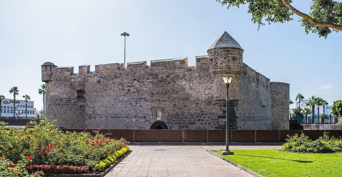 Castillo de la Luz, sede de la Fundación Martín Chirino, en La Isleta
