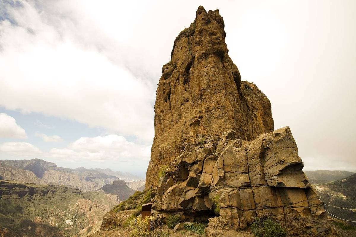 Roque Bentayga in de Caldera de Tejeda, Gran Canaria