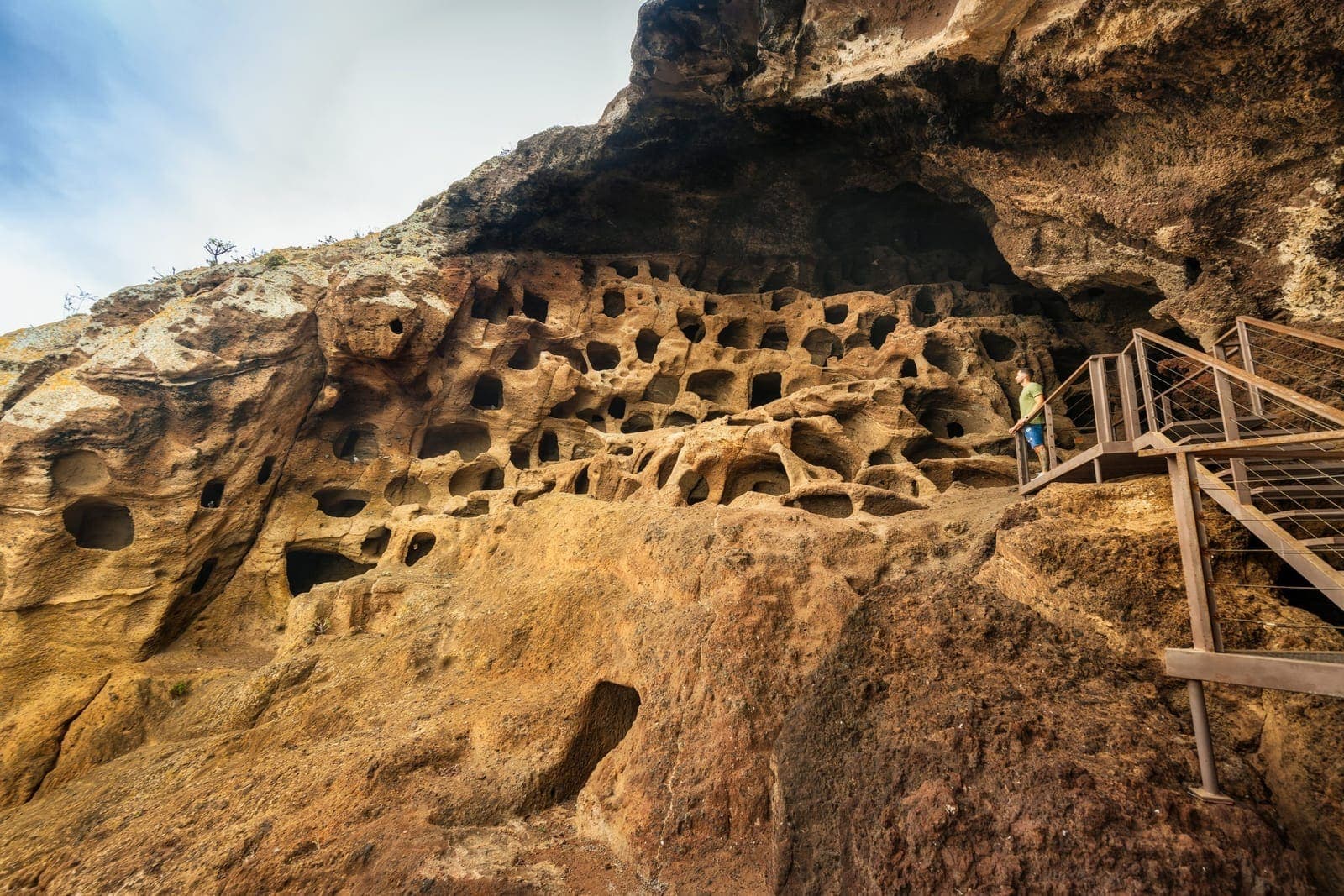 Cavidades del Cenobio de Valerón excavadas en la roca, Gran Canaria